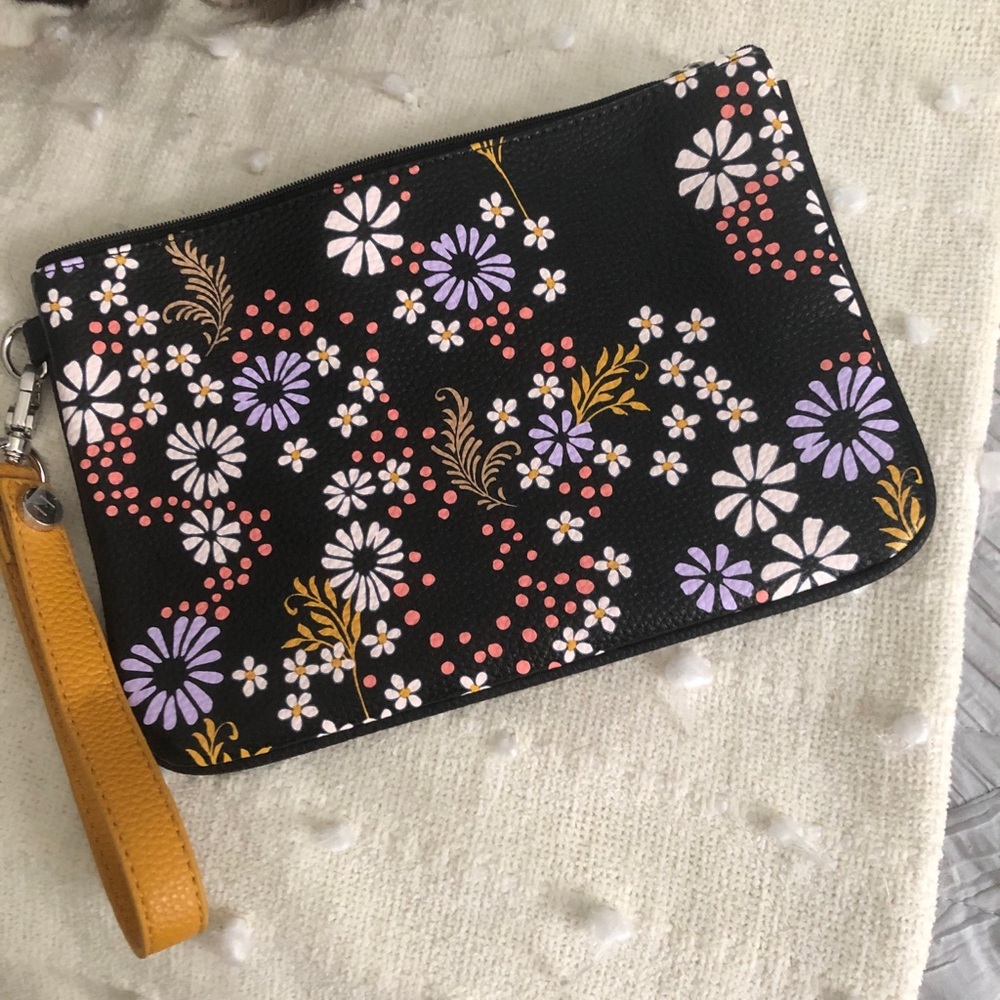 Thirty one zipper pouch